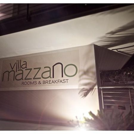 Villa Mazzano ริวาเดลการ์ดา ภายนอก รูปภาพ